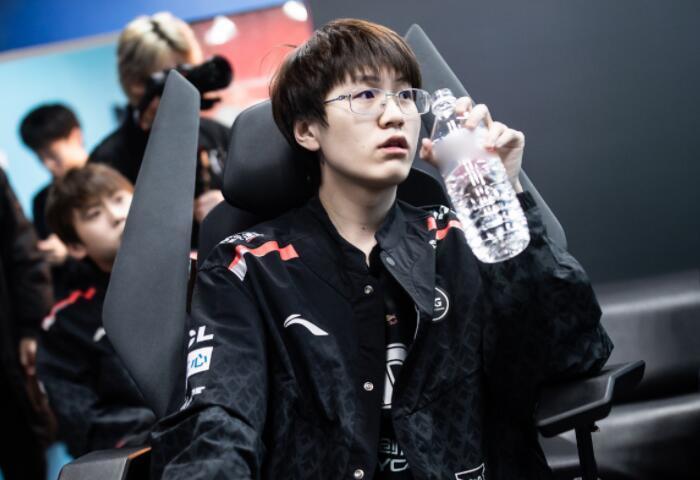 太夸张了 太夸张了